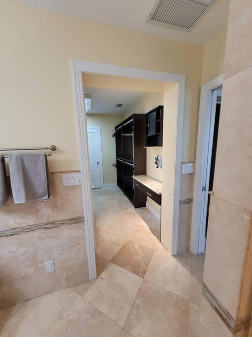 #1 Fort Lauderdale House - Heated Salt Water Pool - Private Oasis-Updated Gorgeous 3Br 3Ba - Las Olas Exterior foto