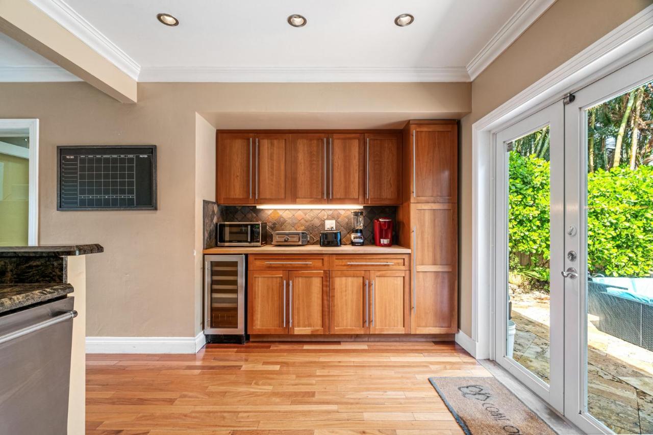 #1 Fort Lauderdale House - Heated Salt Water Pool - Private Oasis-Updated Gorgeous 3Br 3Ba - Las Olas Exterior foto